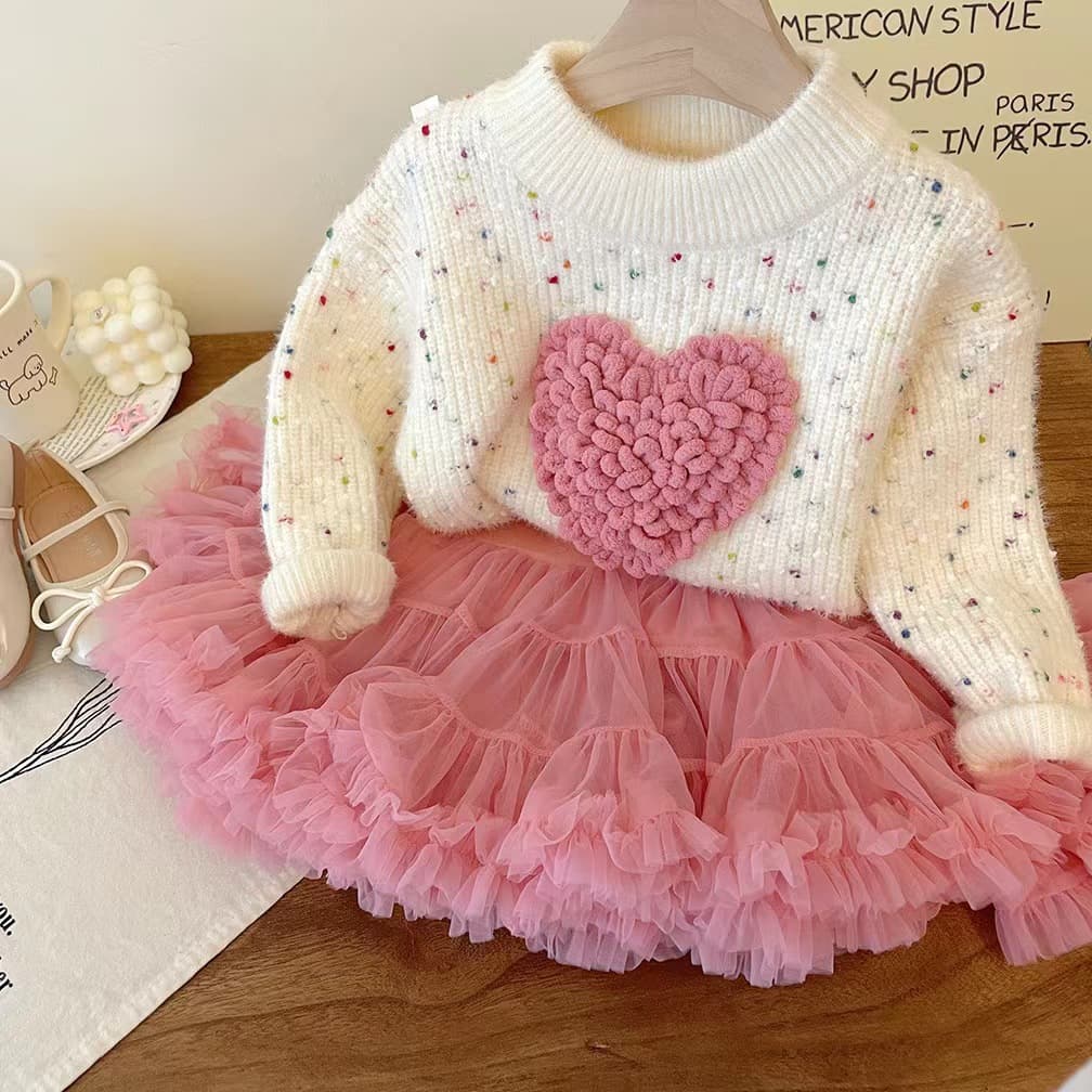 Children's sweater, love floral knitted sweater + mesh tutu skirt, baby girl's fashionable two-piece set, new Korean version