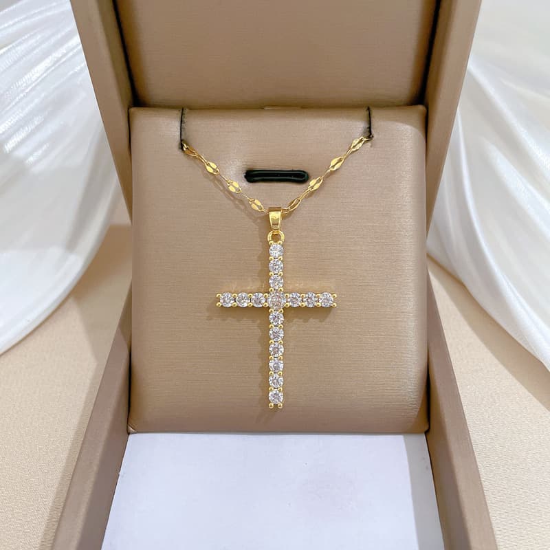 【 Titanium Steel 】 Cross Zircon Copper Micro Inlaid True Gold Electroplating Simple Ins Internet Red Exquisite Clavicle