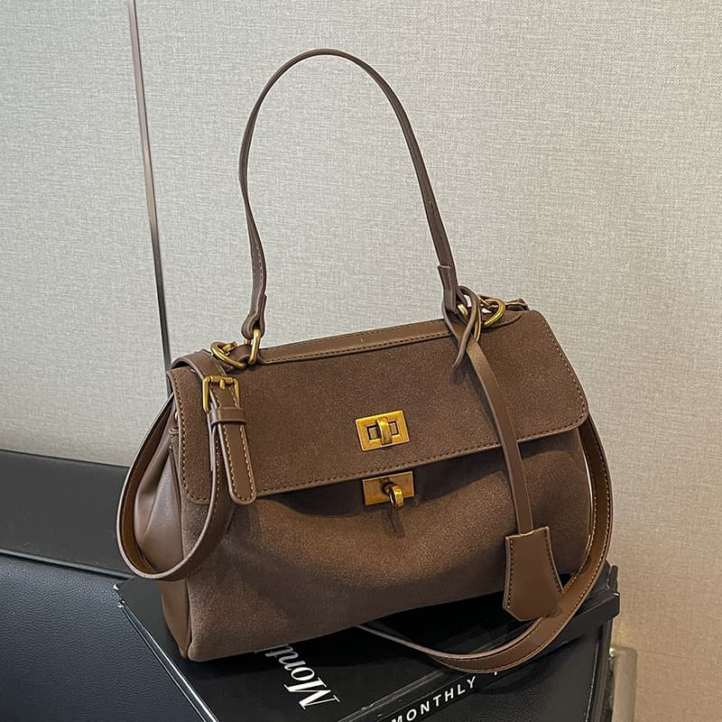 Autumn and winter suede bread for women 2024 new popular versatile crossbody bag fashionable commuting handbag