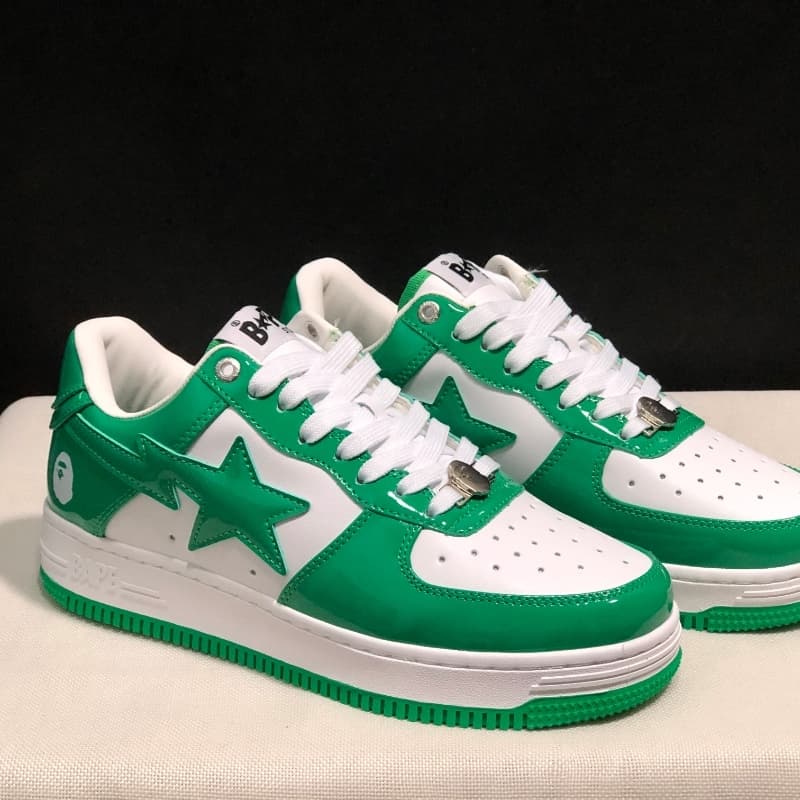Bapes Sta To Low Ape Head Chaussures de sport basses en cuir laqué classique