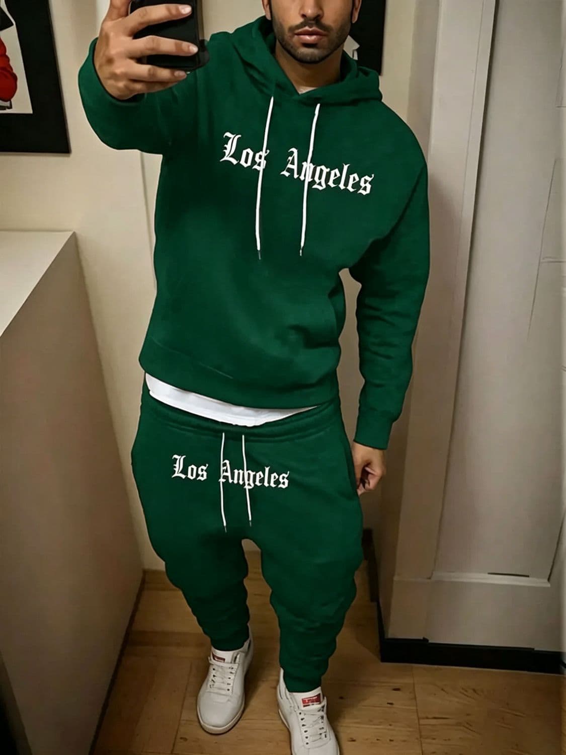 Sweat-shirt à capuche imprimé chaud pour homme, idéal pour l'automne et l'hiver. Style décontracté et tendance, avec inscription.