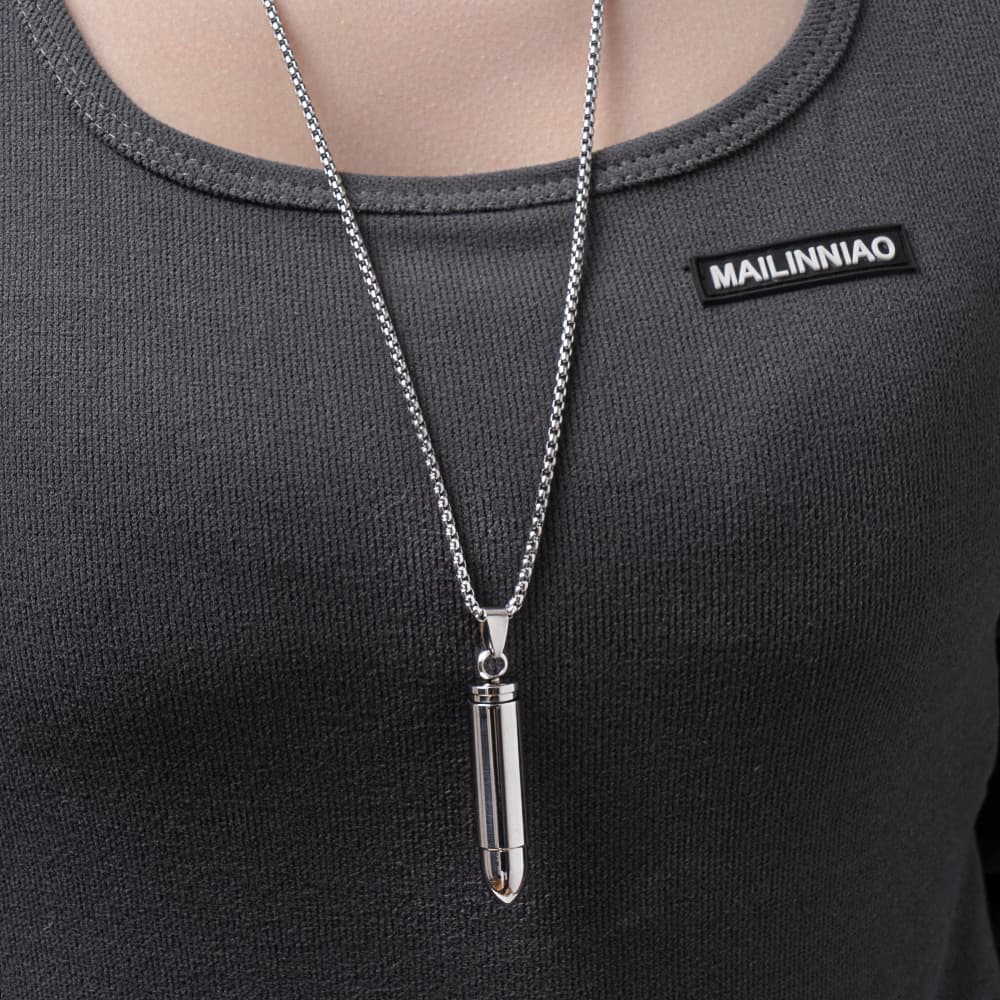 Fashion Trend Pendant Pendant Personality Bullet Head Exaggerated Temperament Niche Design Men's Titanium Steel Necklace Jewelry