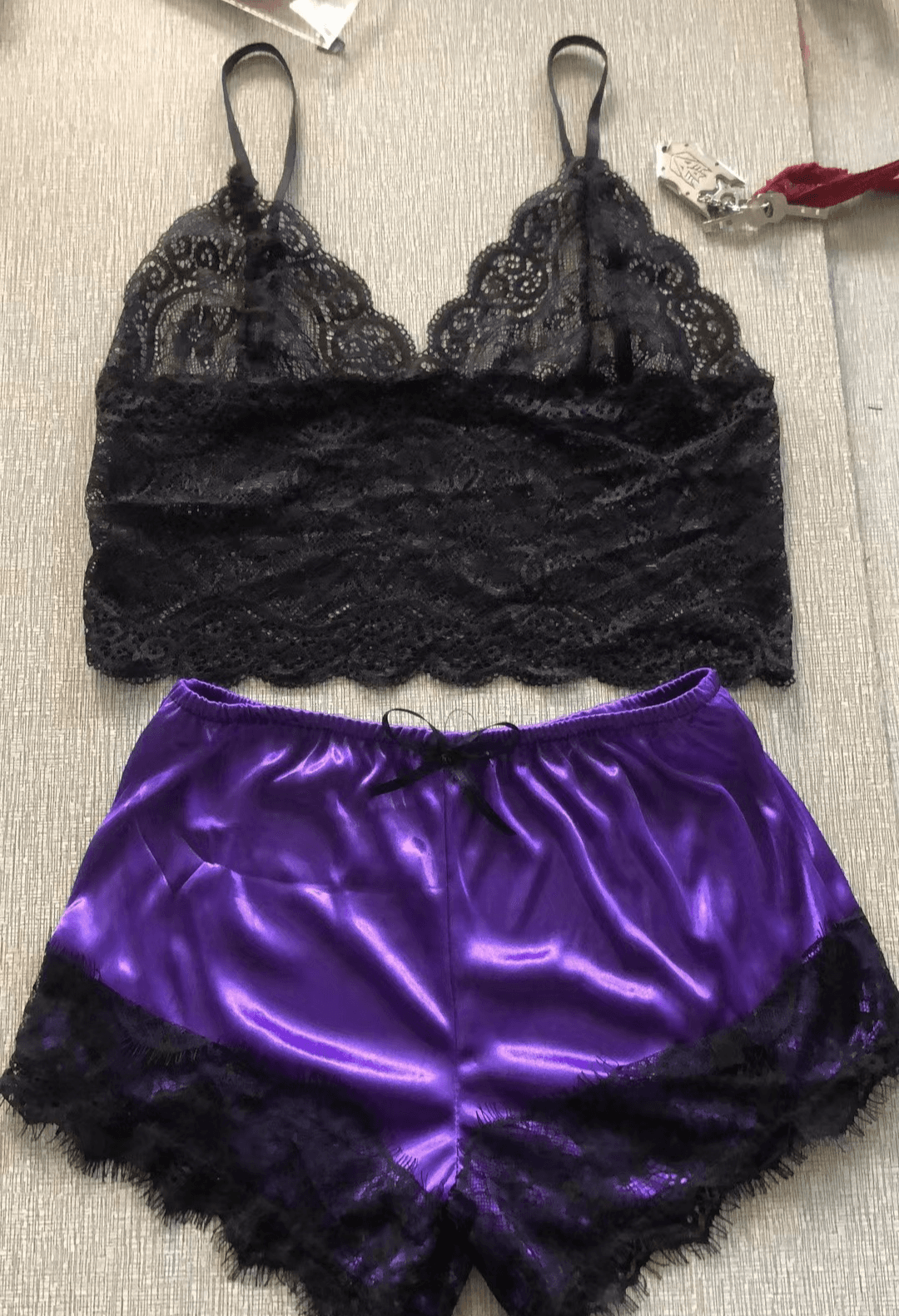 Vêtements pour femmes pyjamas pyjamas en dentelle sous-vêtements chemise de nuit