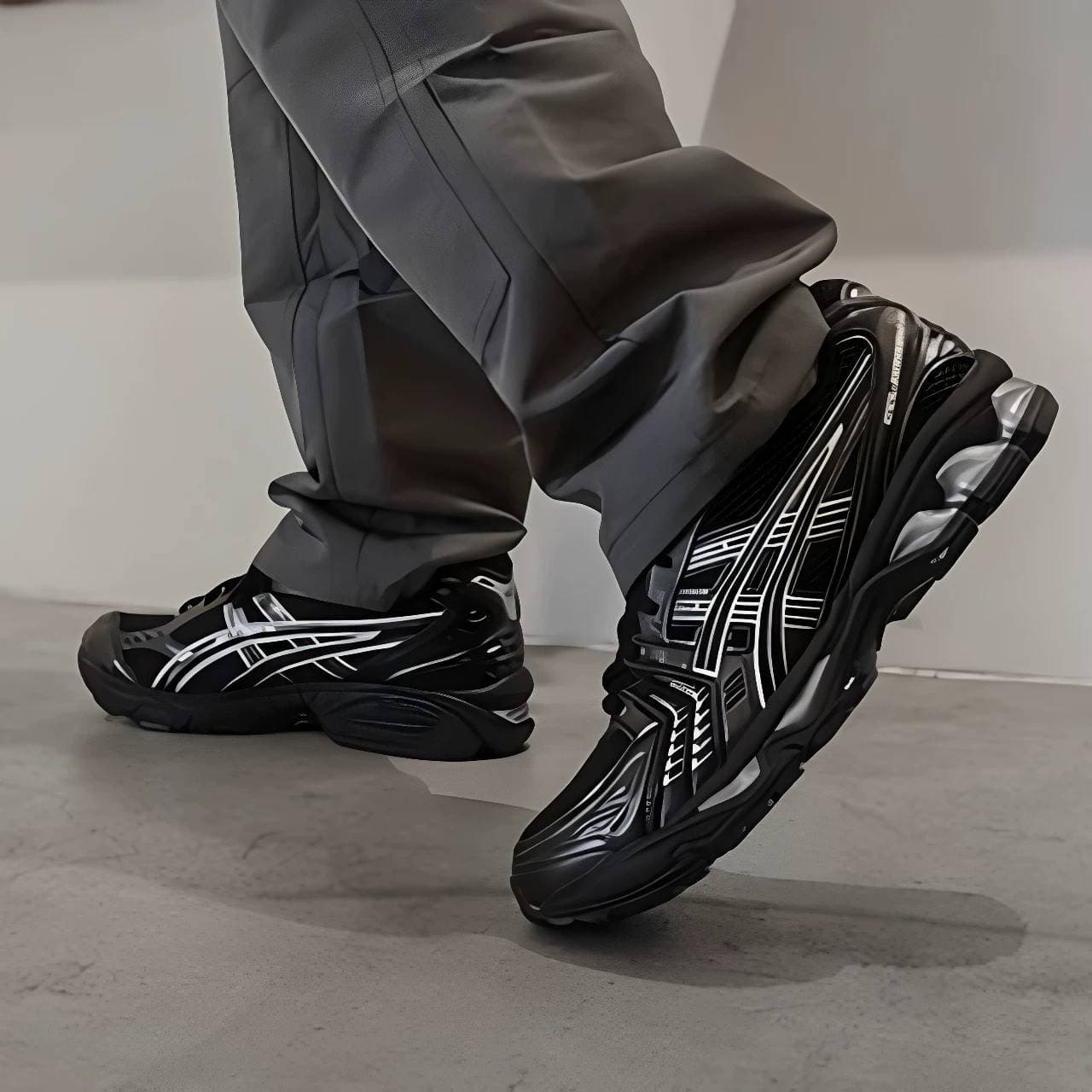 ASICS Gel-Kayano 14 Unisex Sneakers 1201A019-006 Black Gray