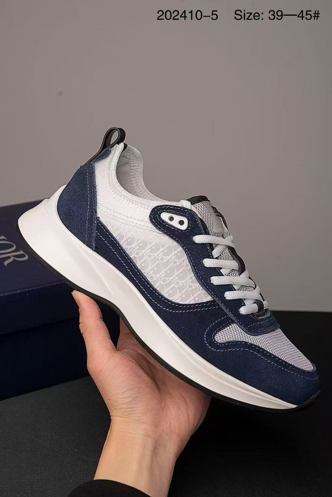 DoirB25 Chaussures de sport décontractées pour hommes avec logo lettre, chaussures de course basses à lacets, semelle épaisse et hauteur contrast