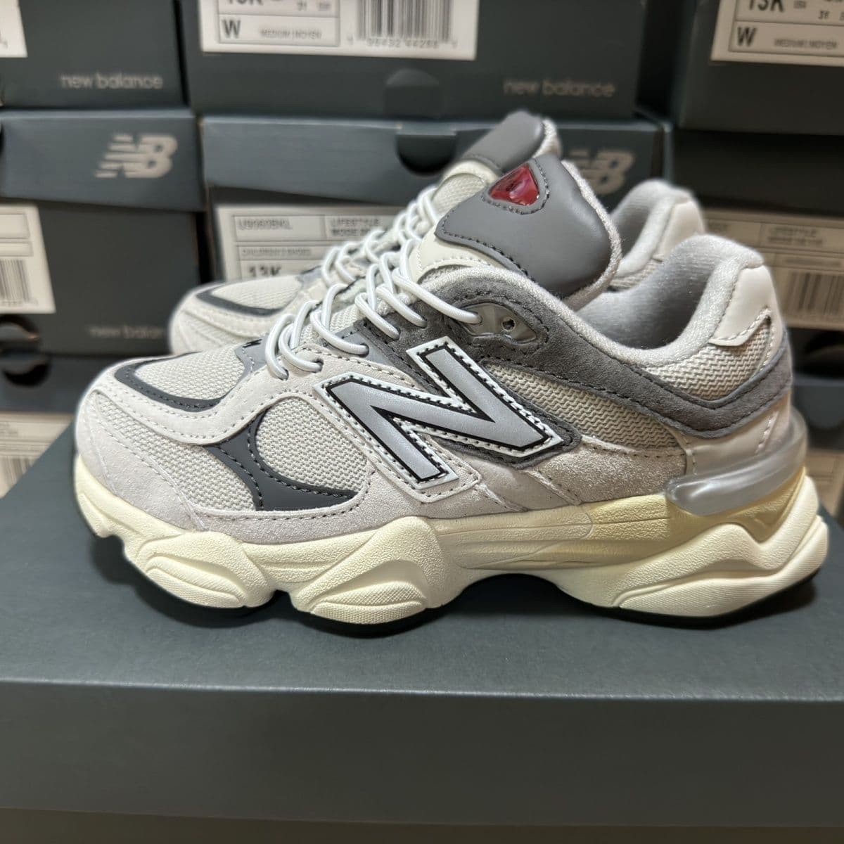 Chaussures de sport légères, résistantes à l'usure, à semelle souple et confortable pour garçons, style décontracté, idéales pour les enfant