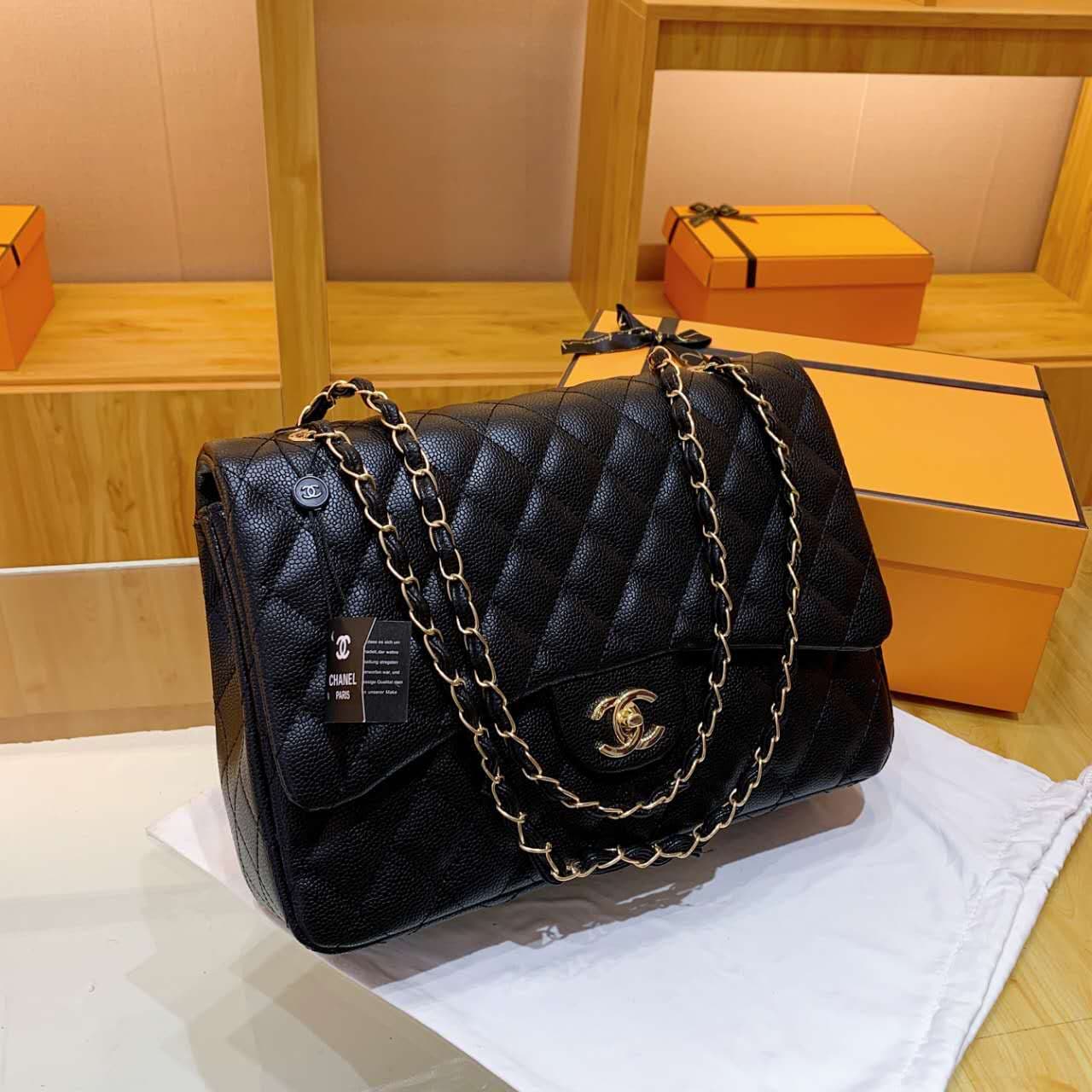 Sac à bandoulière simple pour femme 2024 Nouveau style Tendance de la personnalité Texture de haute qualité Sac à bandoulière classique Sac à