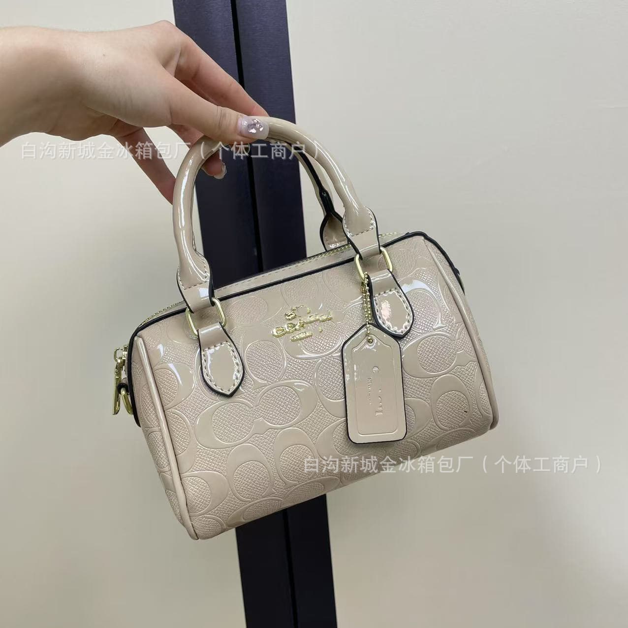 Sac à main Boston cylindrique à bandoulière simple, bloc de couleurs, tendance, pour femme, nouveauté 2025