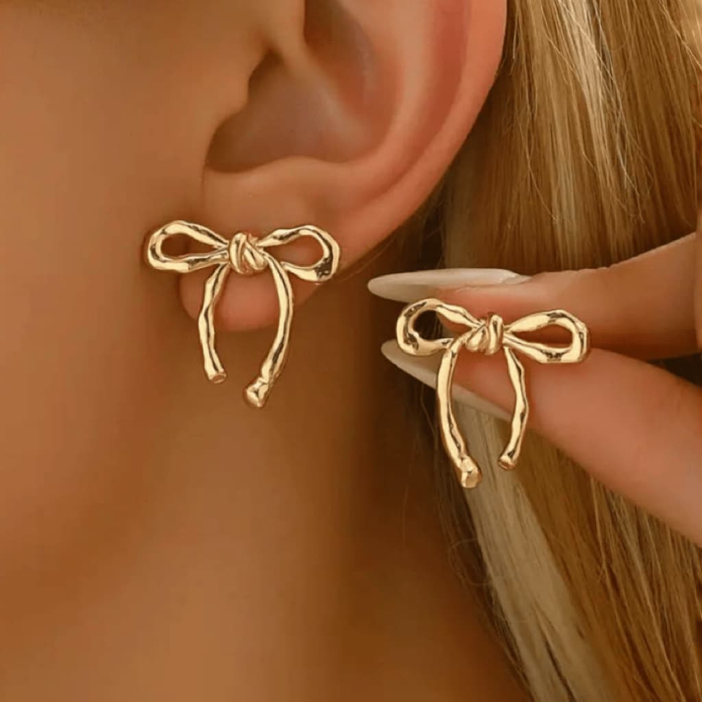 Golden bow earrings for women popular earrings, simple and fashionable, smooth and elegant earrings