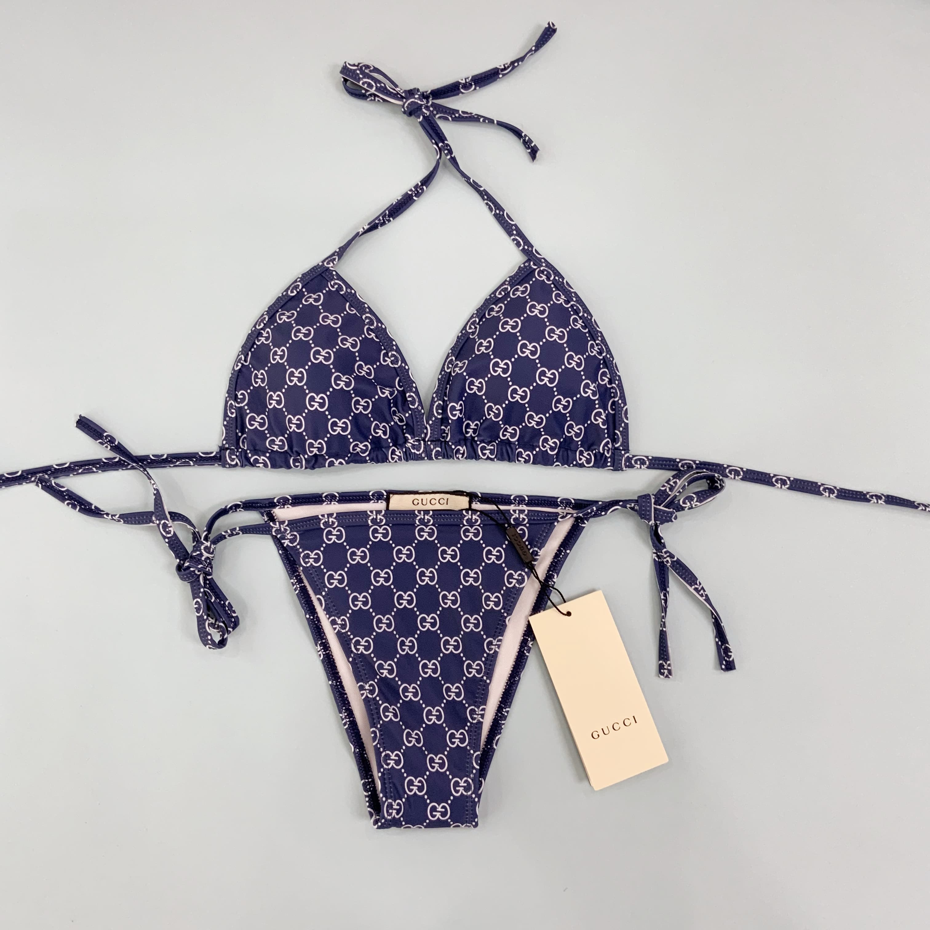 Maillots de bain imprimés, maillots de bain fendus, bikinis de bord de mer à la mode