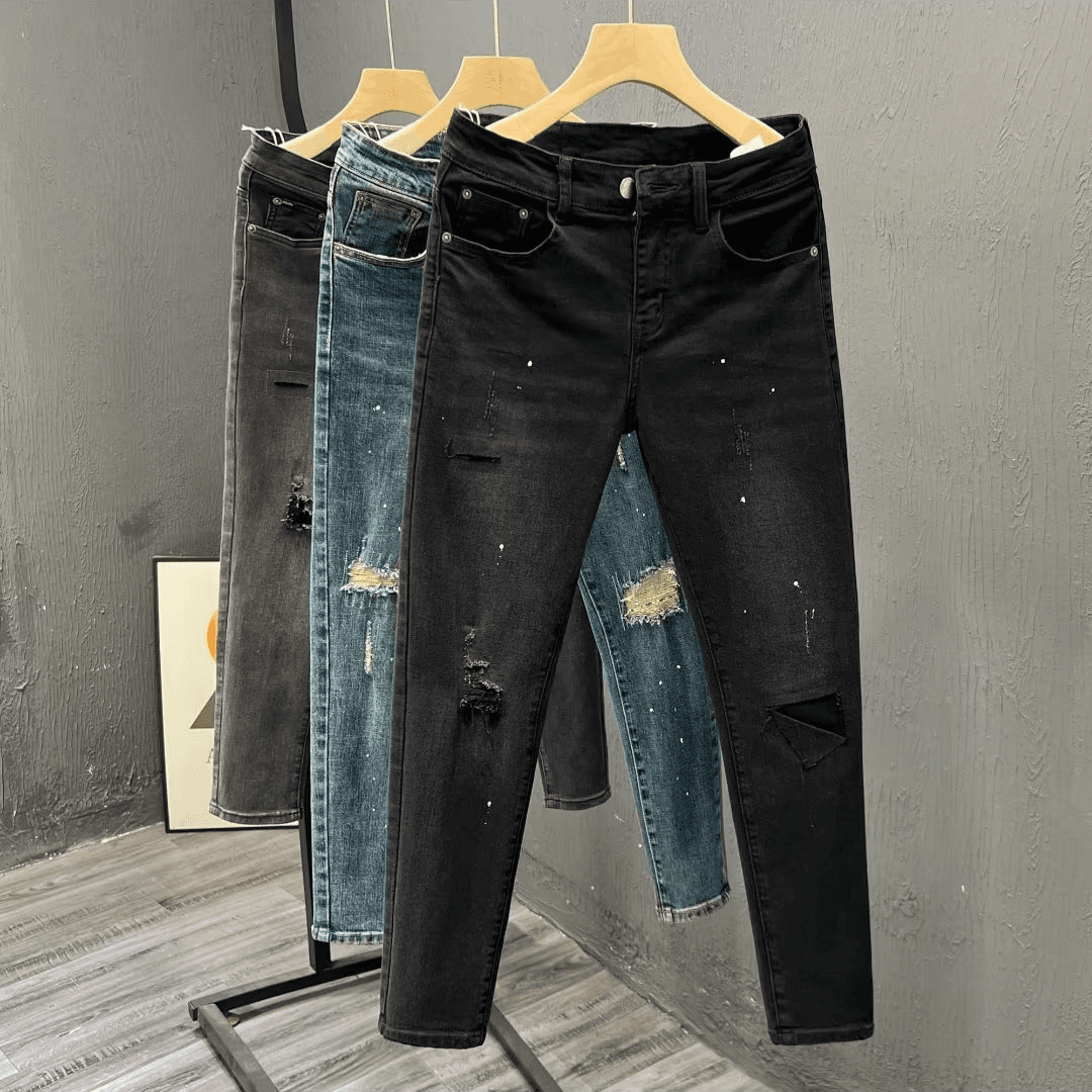 Men's Black Ripped Jeans High Street Fashion Baggy Denim Pants With Distressed Details For Casual Wear