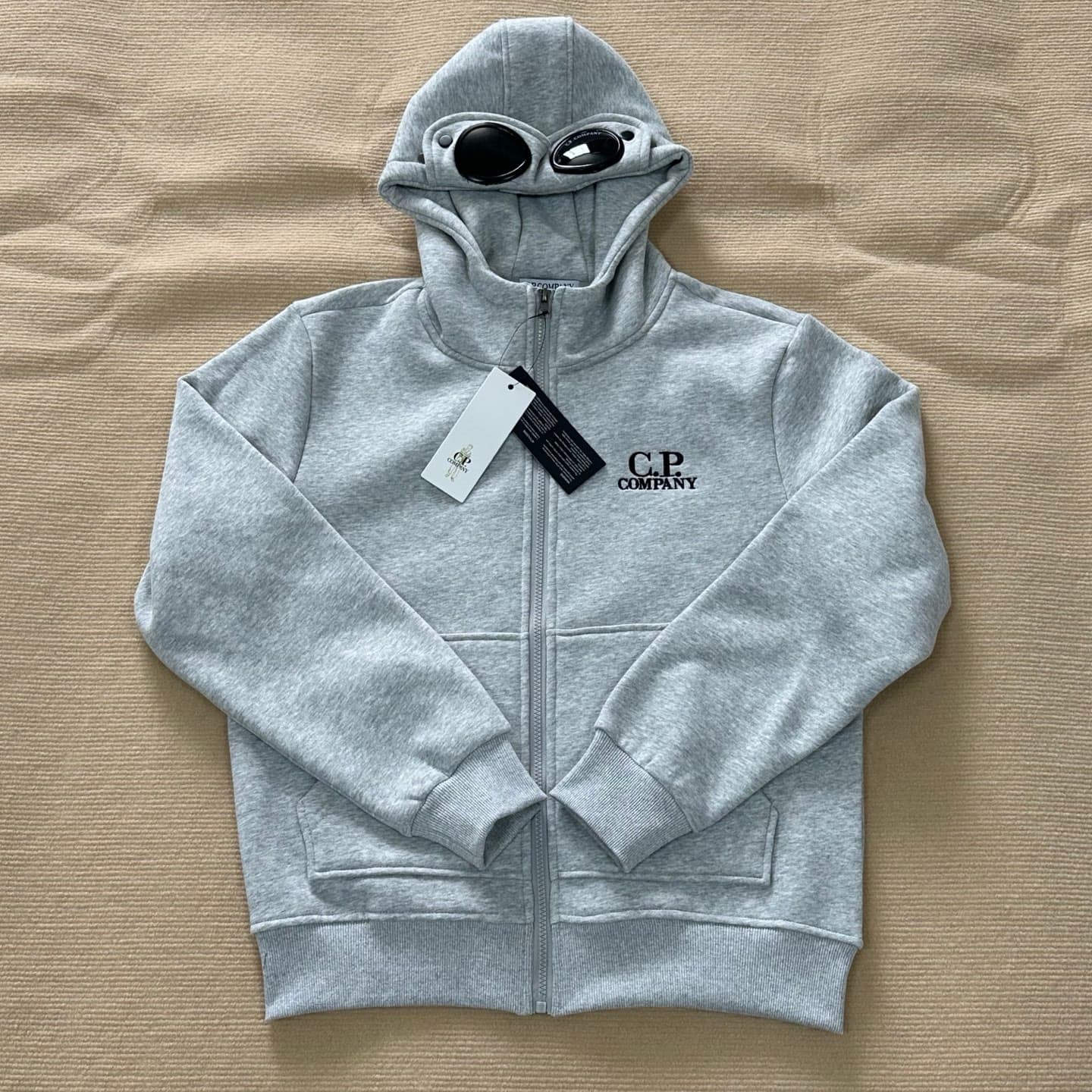 Cardigan Ins Sweat à capuche en polaire Unisexe Badge Lens Taille européenne Style fonctionnel Veste zippée de style CP