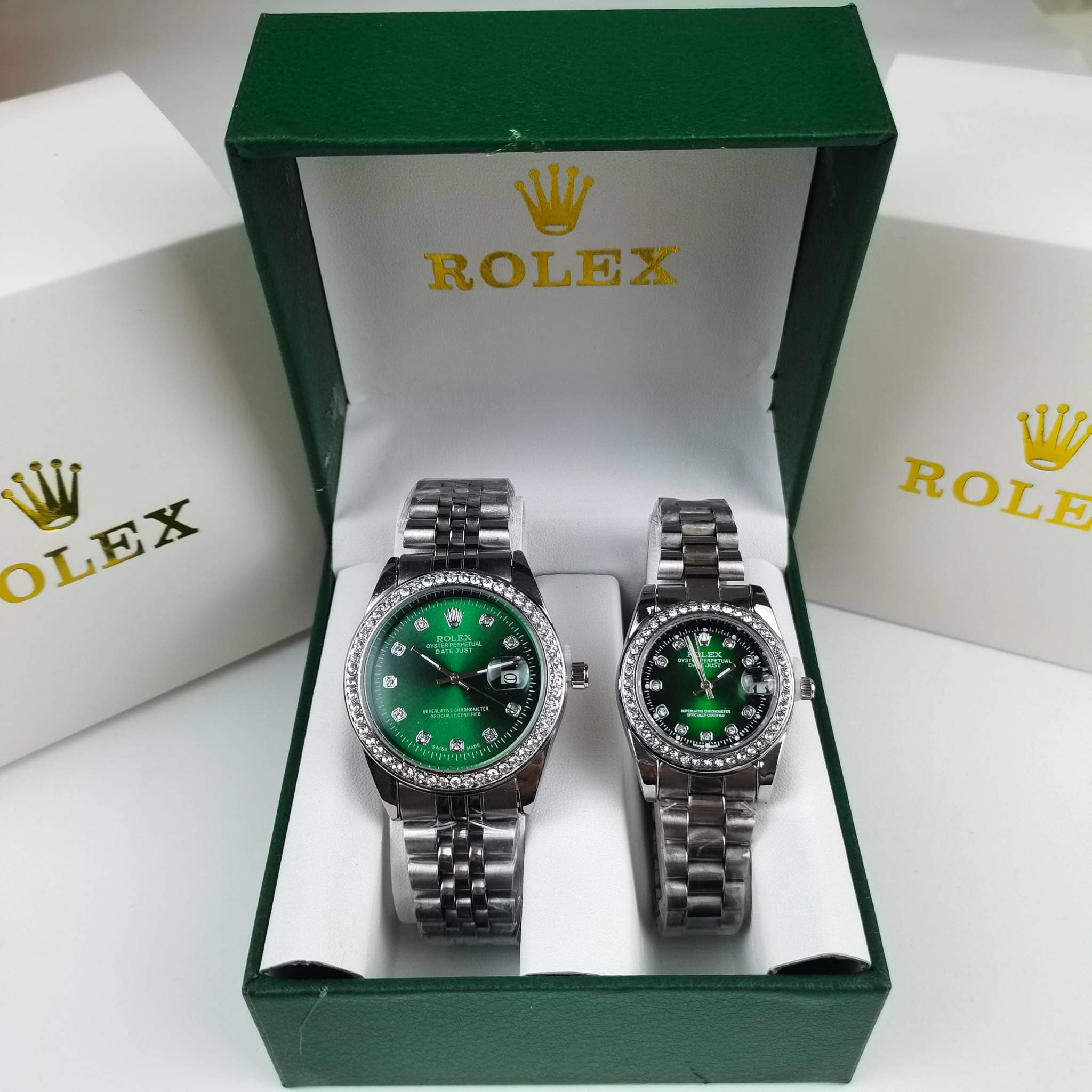 Série Submariner avec cadran calendrier bracelet en acier inoxydable entièrement en métal cadeau quotidien pour cent couples hommes femmes ensembl