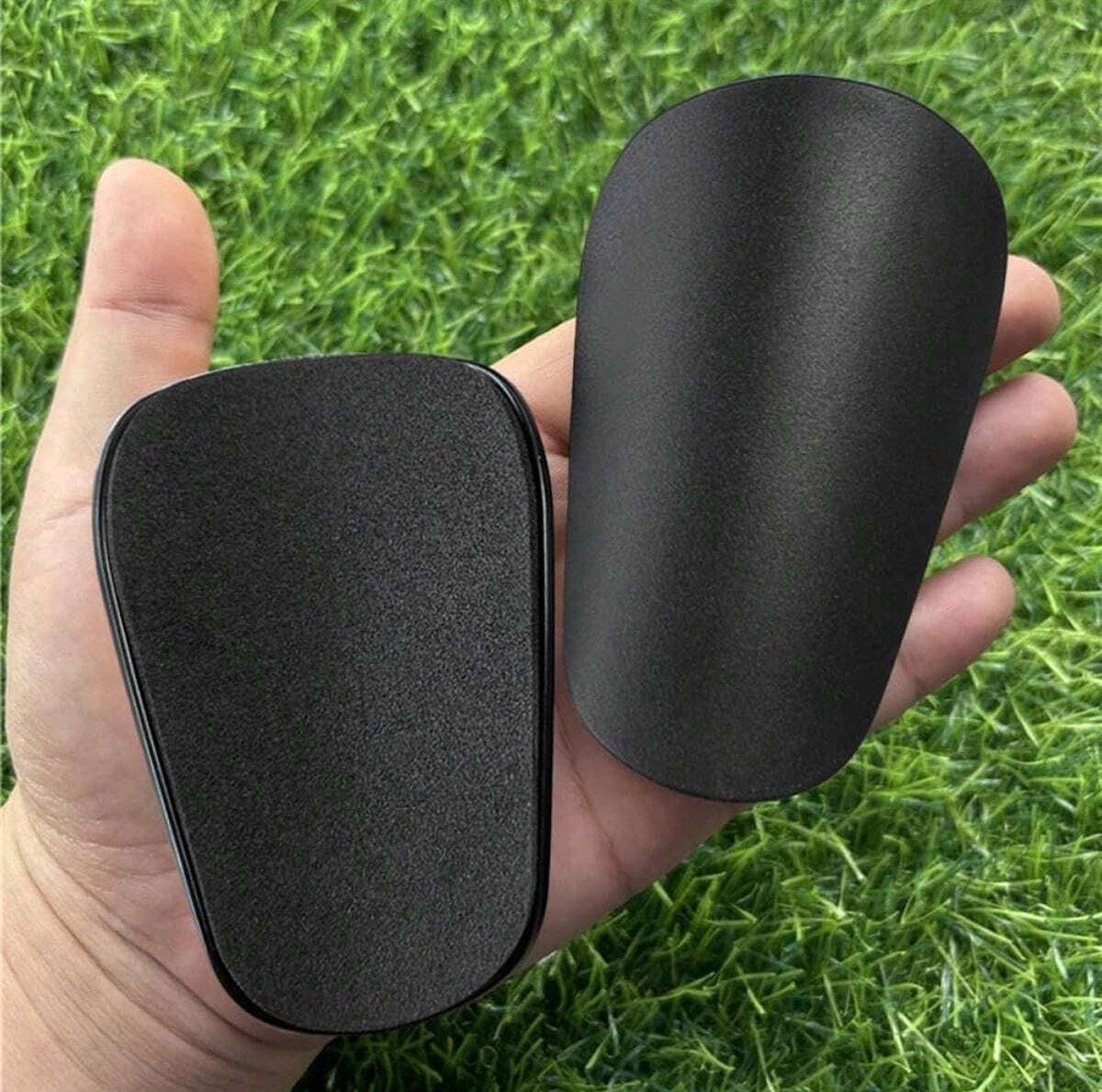 Shin Guard Small Mini Shin Guards Football Outdoor Sports Knee Pads Plug In Anti Collision Calf Knee Guards Track Protection Gear