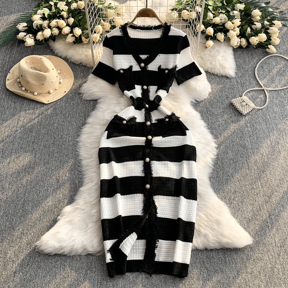 V Neck Short Sleeved Button Knitted Dress French Style Sexy Slim Temperament Inner Wear 2025 Summer Hip Skirt