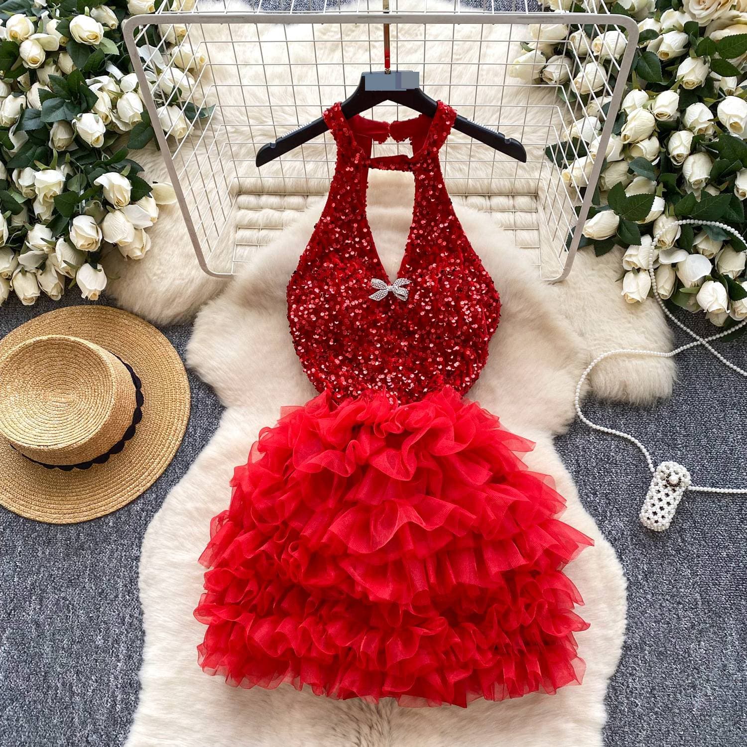 Glamorous Sequin Mesh Party Dress – V-Neck Halter Design With Puff Sleeves & Patchwork Detailing (Red/Black, S/M/L)​​