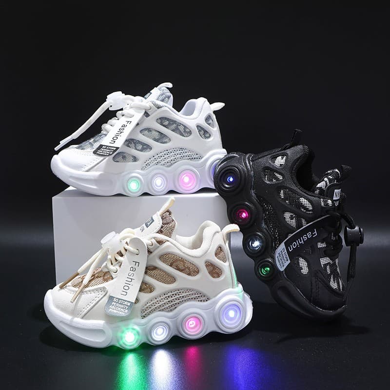 2023 Trendy LED Light Shoes For Children With Letters And Ribbons, Breathable Mesh, Luminous Shoes For Children Aged 1 6, Casual Sports Shoes