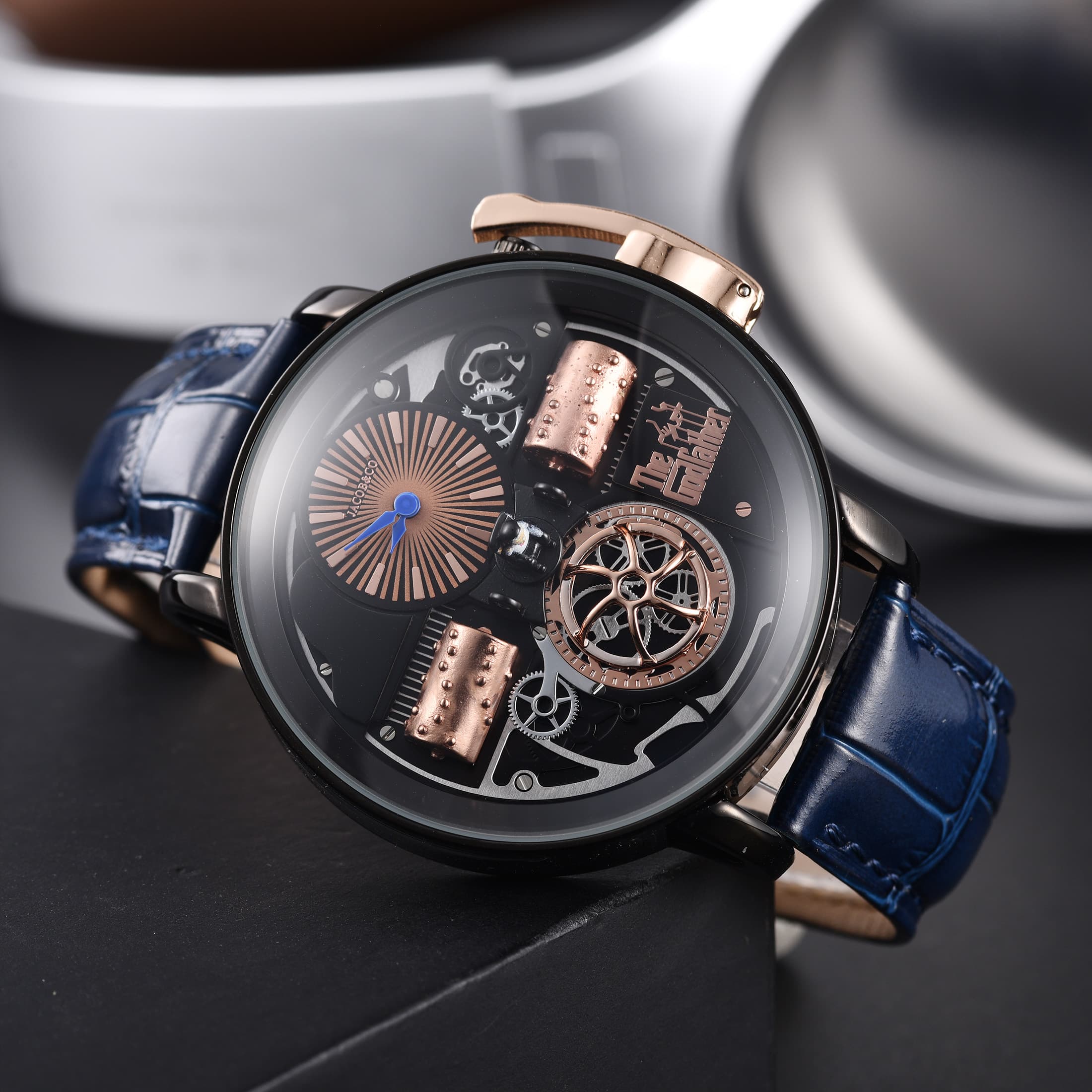 Montre homme Le Parrain de l'Opéra, édition limitée, cadran squelette, quartz, boîtier en or rose et acier, bracelet crocodile, pièce de collect