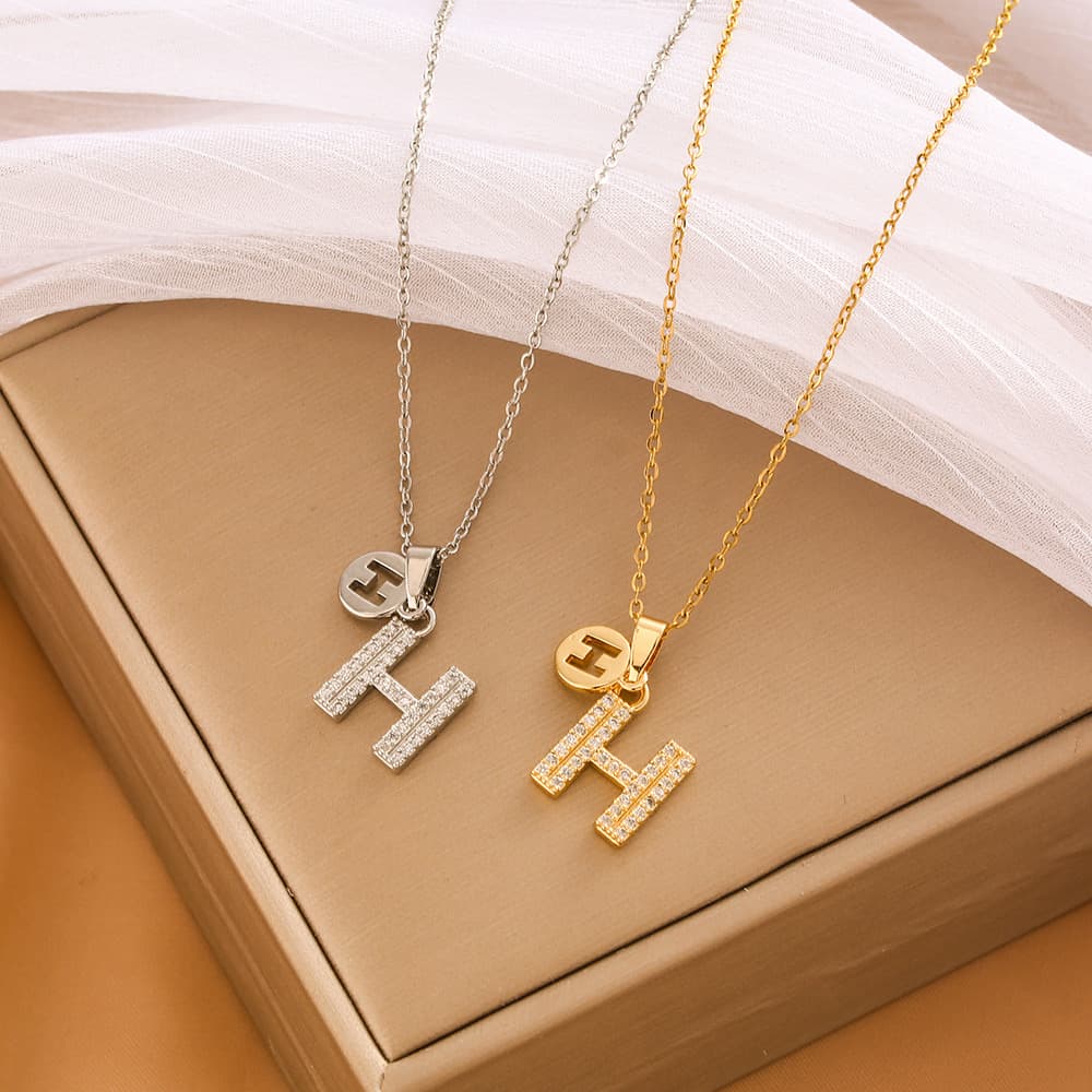 Designer Titanium Steel Letter H Hundred Pendants To Match The Fashion Classic