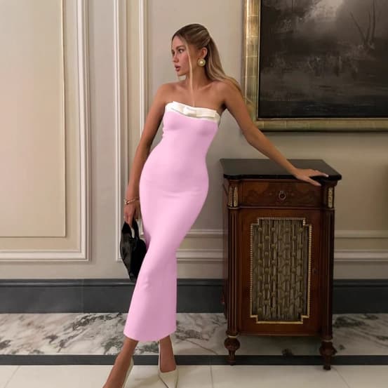 ​​Sexy Halter Neck Bodycon Dress – Black/White Contrast & High Slit For A Slimming Silhouette (Black/Pale Yellow/Pink)​​