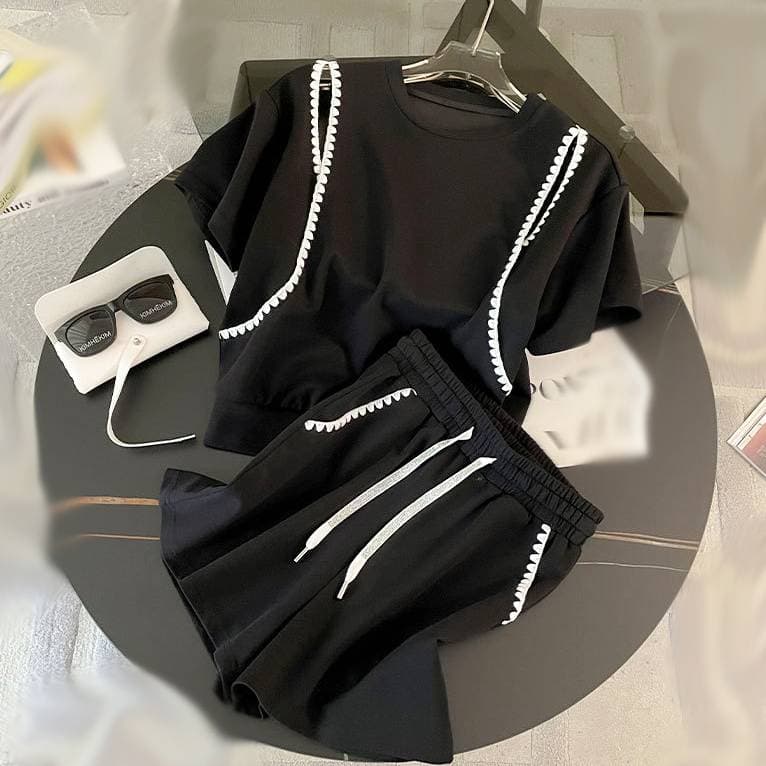Women's Clothing fashionable, slim, stylish, loose, short sleeved, shorts, casual, two piece suit