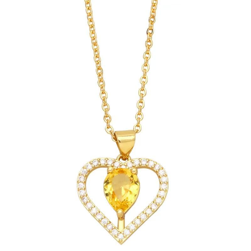 Simple Fashion Diamond Hollow Heart Shaped Pendant Necklace Female Net Red Temperament All Match Clavicle Chain