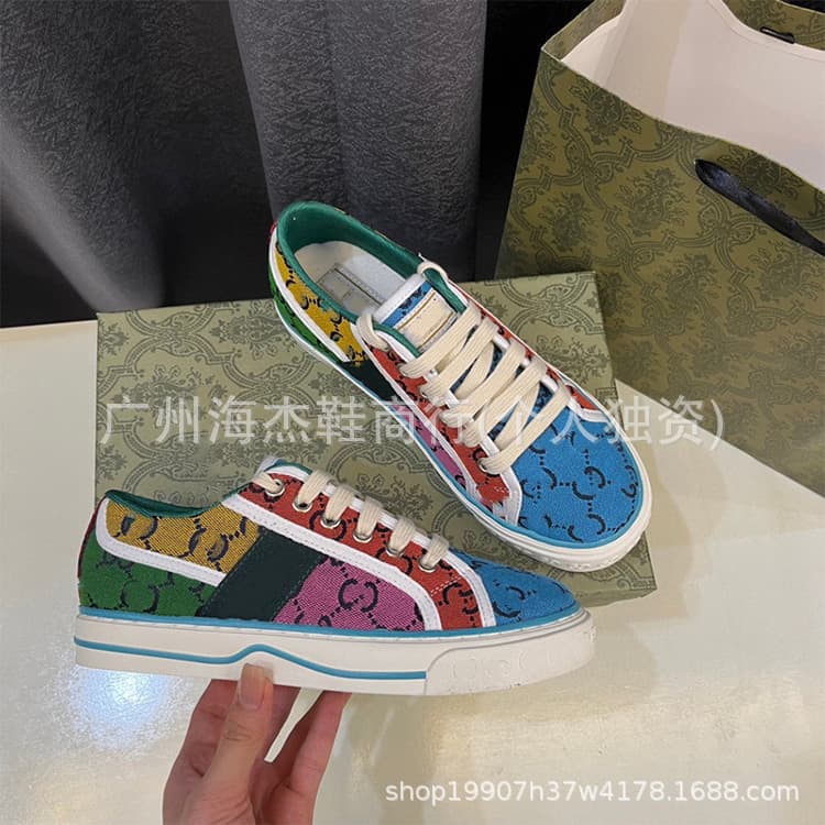 G Home Low Top Canva pour femmes, printemps, broderie classique Old Flower, baskets unisexes à lacets pour couples
