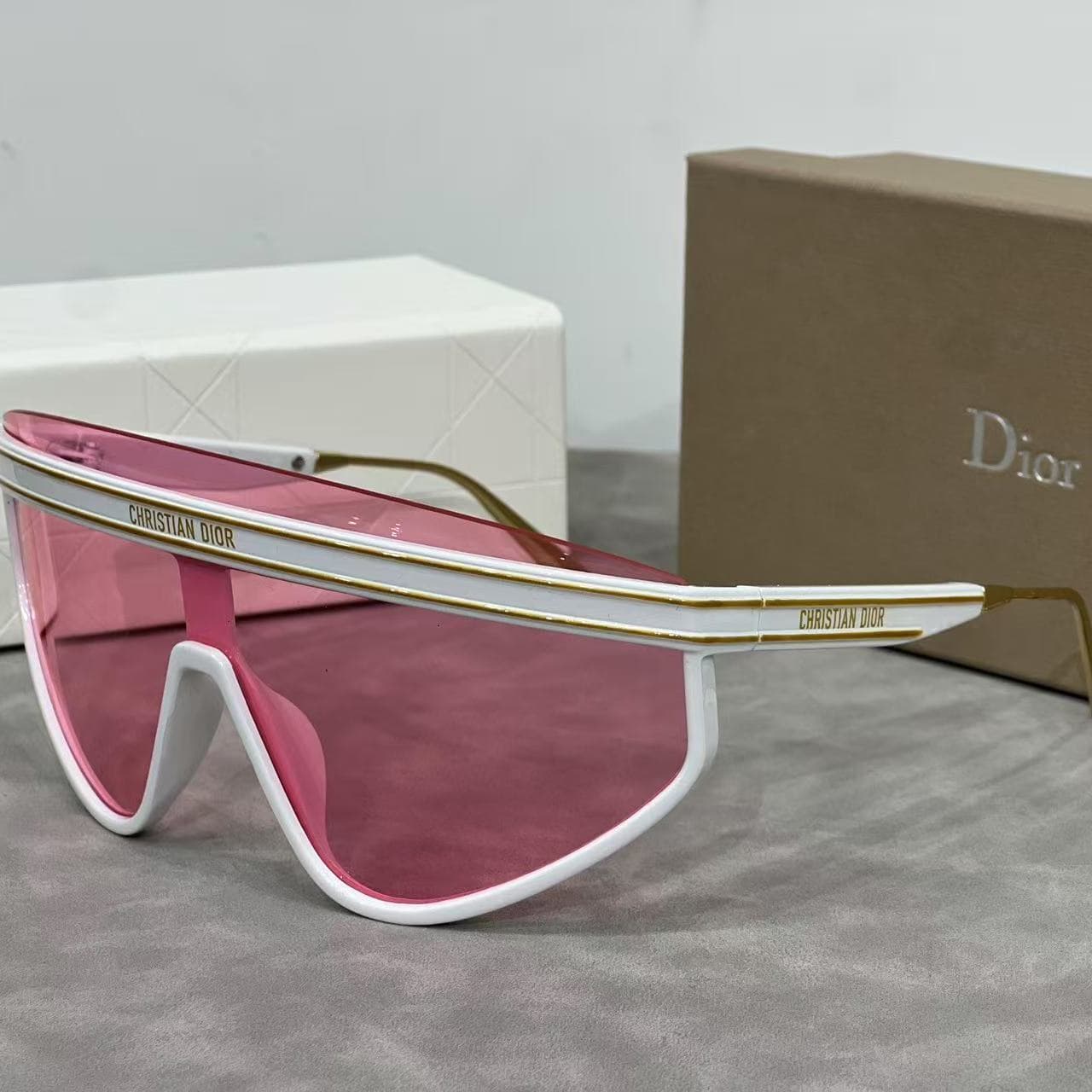 Lunettes de soleil tendance à grande monture pour femmes, style américain, coupe-vent, une pièce