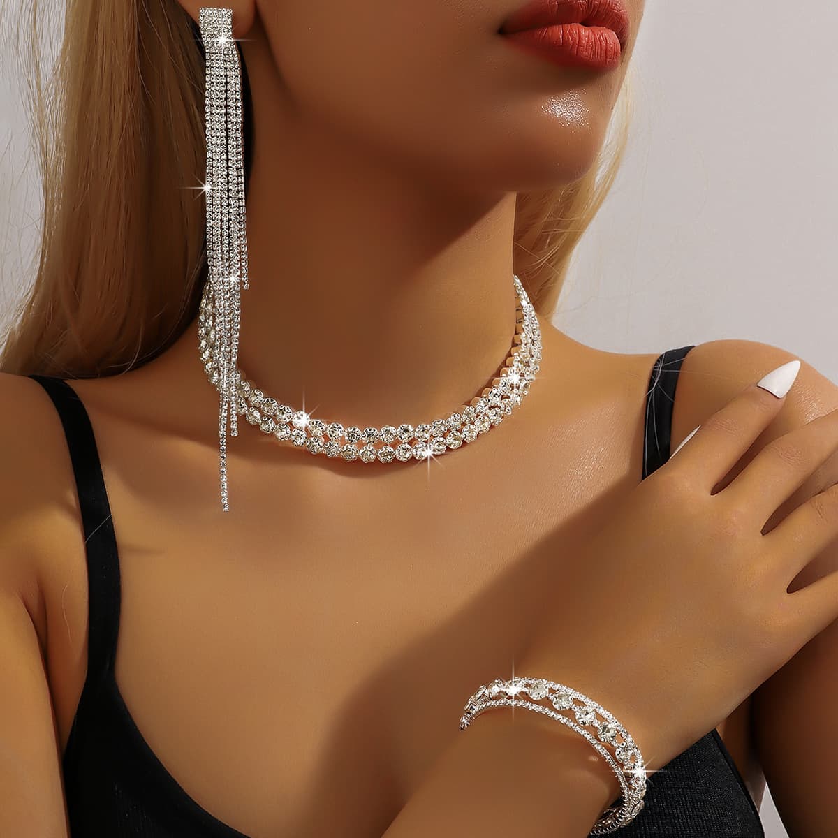 Jewelry set bridal jewelry high end necklace three piece wedding dress versatile jewelry tassel necklace set