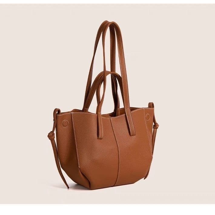 Sac cabas grande capacité tendance pour femme, sac bandoulière marron, style français chic, nouveau modèle 2025