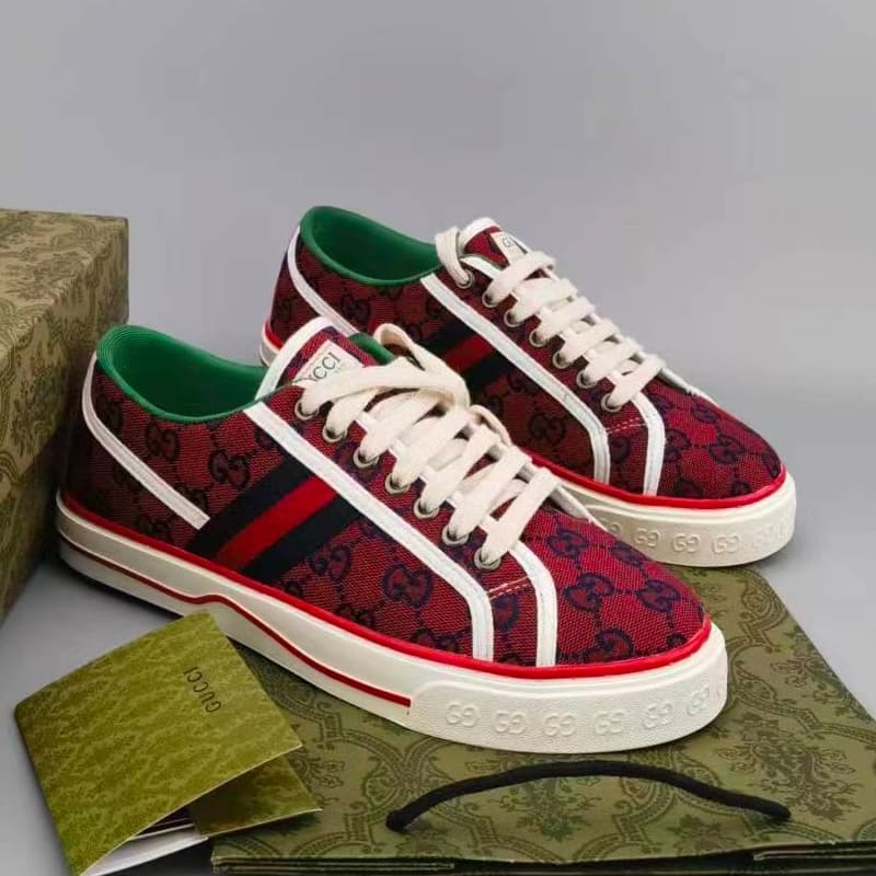 Petites chaussures blanches Guccii : chaussures de sport de luxe pour hommes et femmes, chaussures décontractées, chaussures de prestige Guccii Te