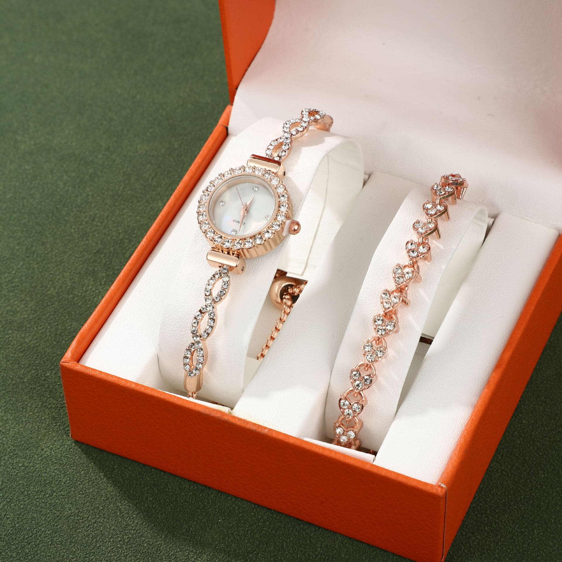 Fashion diamond ladies watch female quartz watch adjustable bracelet watch two-piece bracelet set gift box women's watch