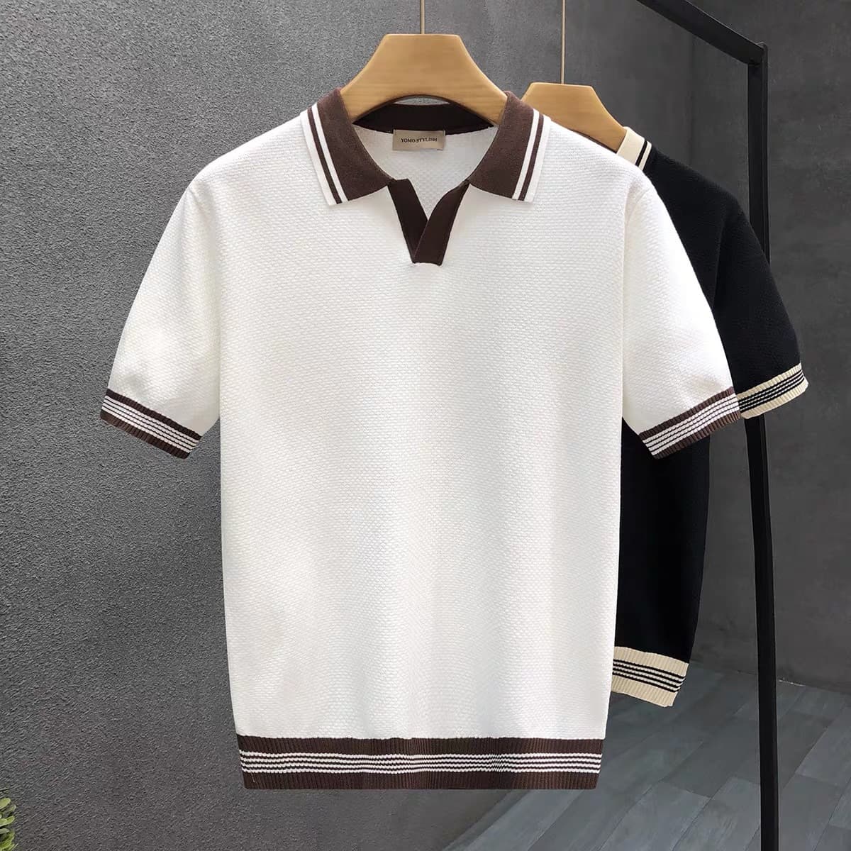 Men's Clothing Summer New Short Sleeved Contrast Color V Neck T Shirt Lapel Slim Fit Polo Shirt Knitted Textured T Shirt