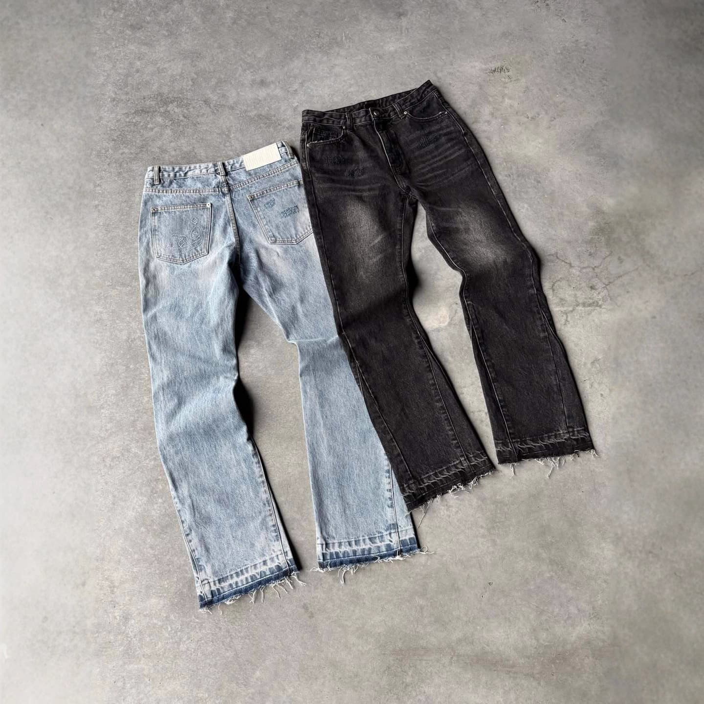 Vintage-Inspired Men's Flared Jeans Retro 90s Street Style Distressed Wash Low-Rise Straight Leg Denim S-XL Light Blue & Black