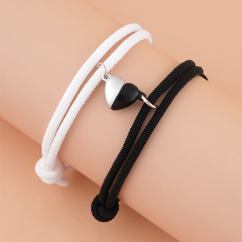1Pair Two halves Heart Magnetic Bracelet Steel Pendant Couple Bracelets for Lover Friendship Bracelets Braid Rope Magnet Jewelry