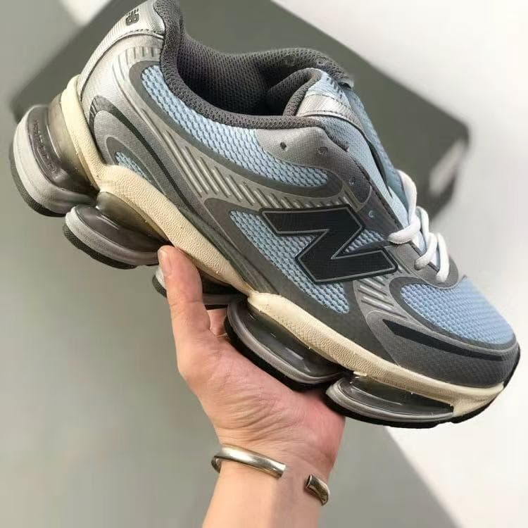 Chaussures de sport unisexes tendance Pure Original U2000aa, style décontracté et moderne, rehaussantes et respirantes, idéales pour la course à