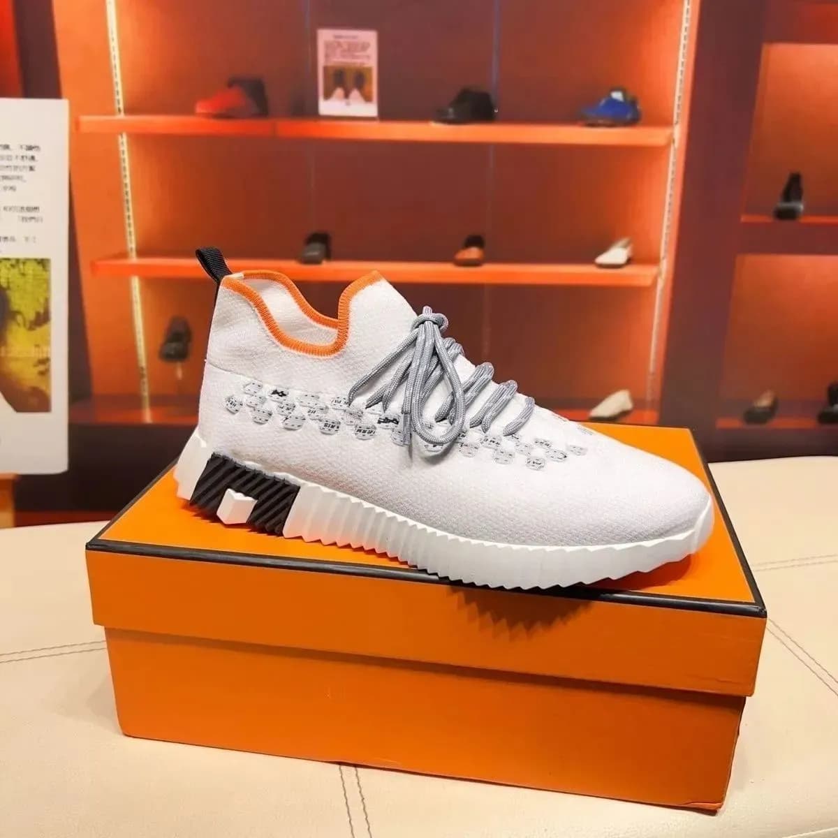 Baskets montantes de marque H pour homme, style décontracté, en cuir et mesh, à lacets, style running.