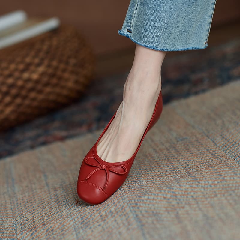 Genuine leather flat shoes for women, super soft sheeps, spring and autumn style, shallow round toed bowknot ballet little red shoes, rake rake shoes