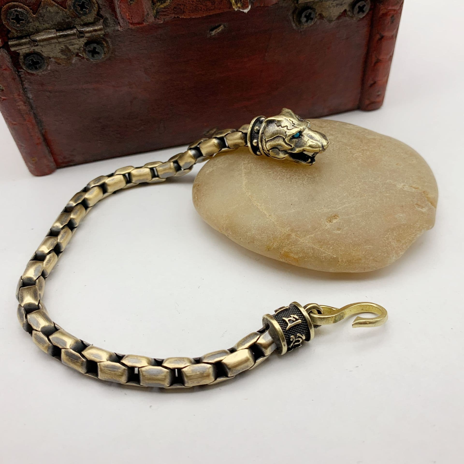 Brass Vintage Bracelet Leopard Head Inlaid With Turquoise Men's And Women's Handmade Jewelry Hip Hop