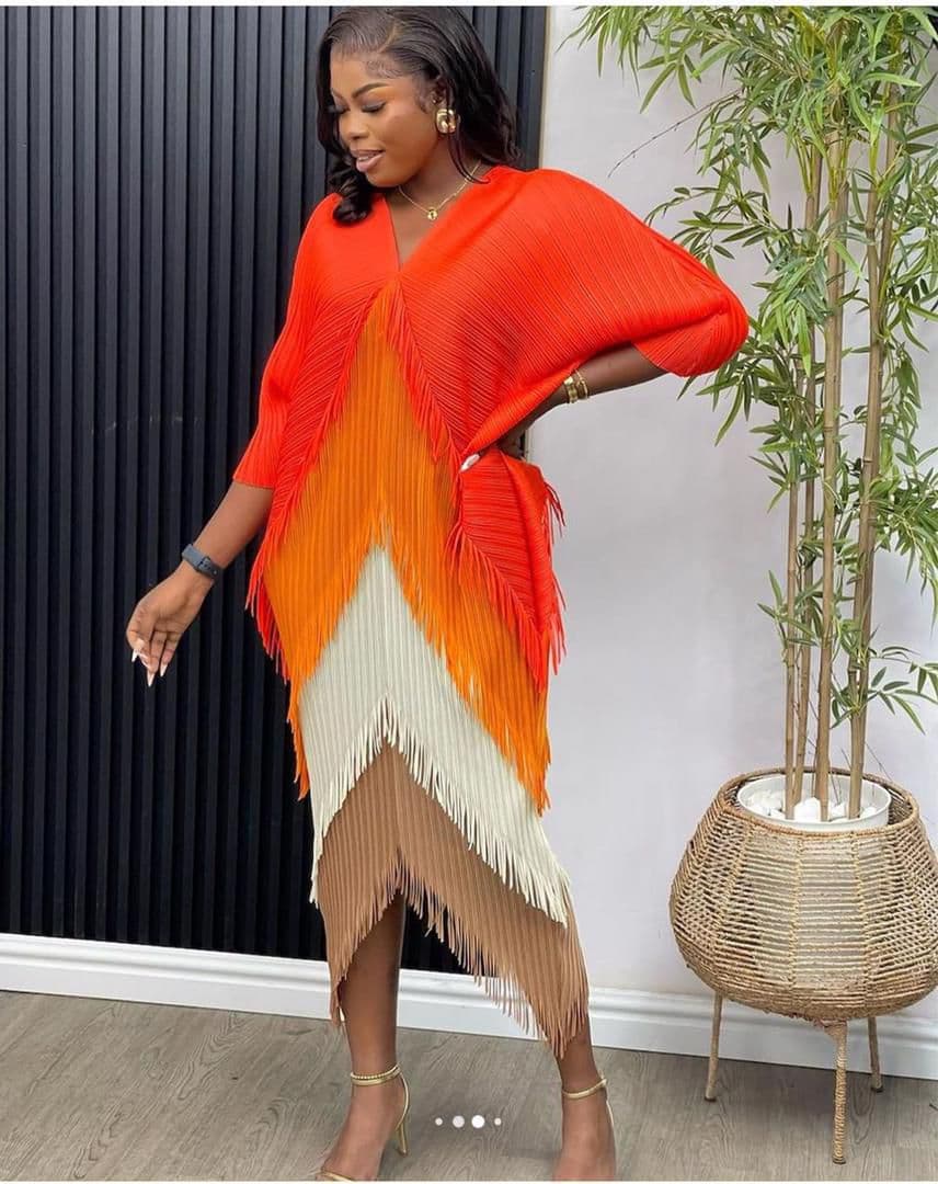Women's Contrast Color Splicing Tassel Dress - Autumn Light Mature Style Niche Design Trendy Outfit​