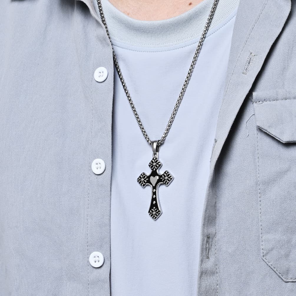 Retro love shaped cross necklace stainless steel quality men's pendant non fading jewelry
