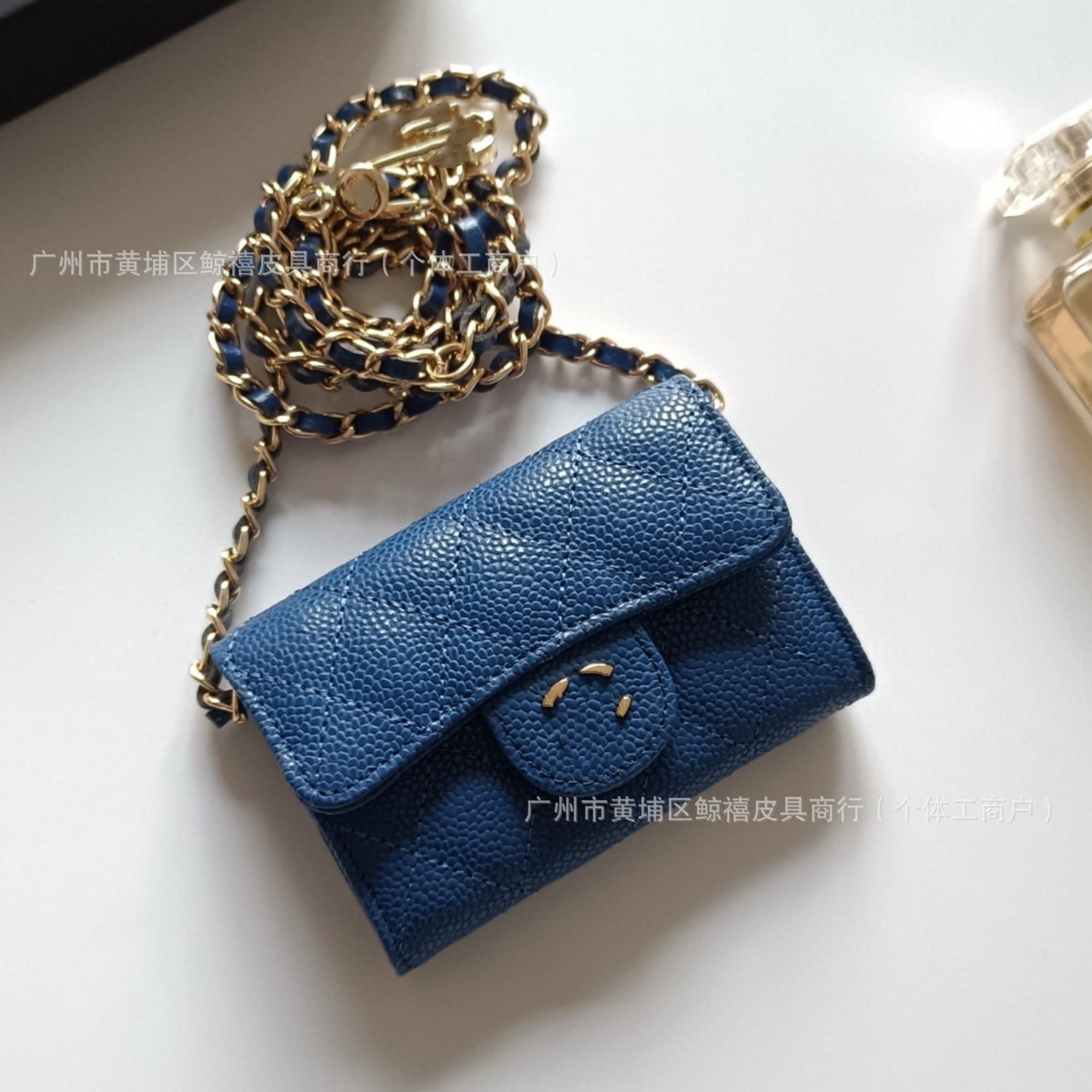 Porte-monnaie classique à rabat en cuir caviar, mini porte-cartes, sac banane matelassé, porte-cartes