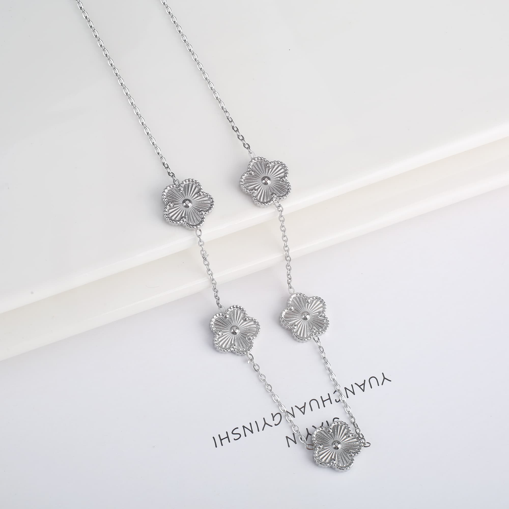 Fashion Adjustable New Design Simple Woman Stainless Steel Five Leaf wer Necklace Classic For Girl Clover Jewelry Daily Wear