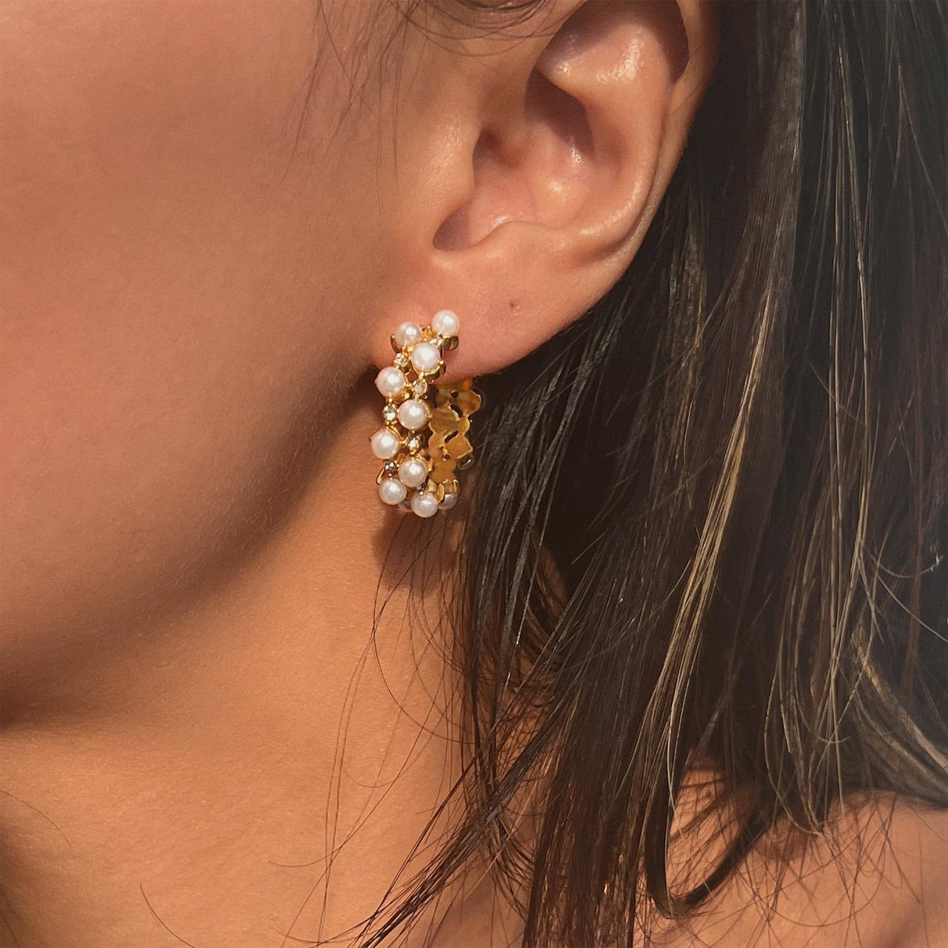 Temperament Earrings, High End C Shaped Pearl Earrings, Niche Earrings, Internet Celebrity Simple And Cold Style Earrings