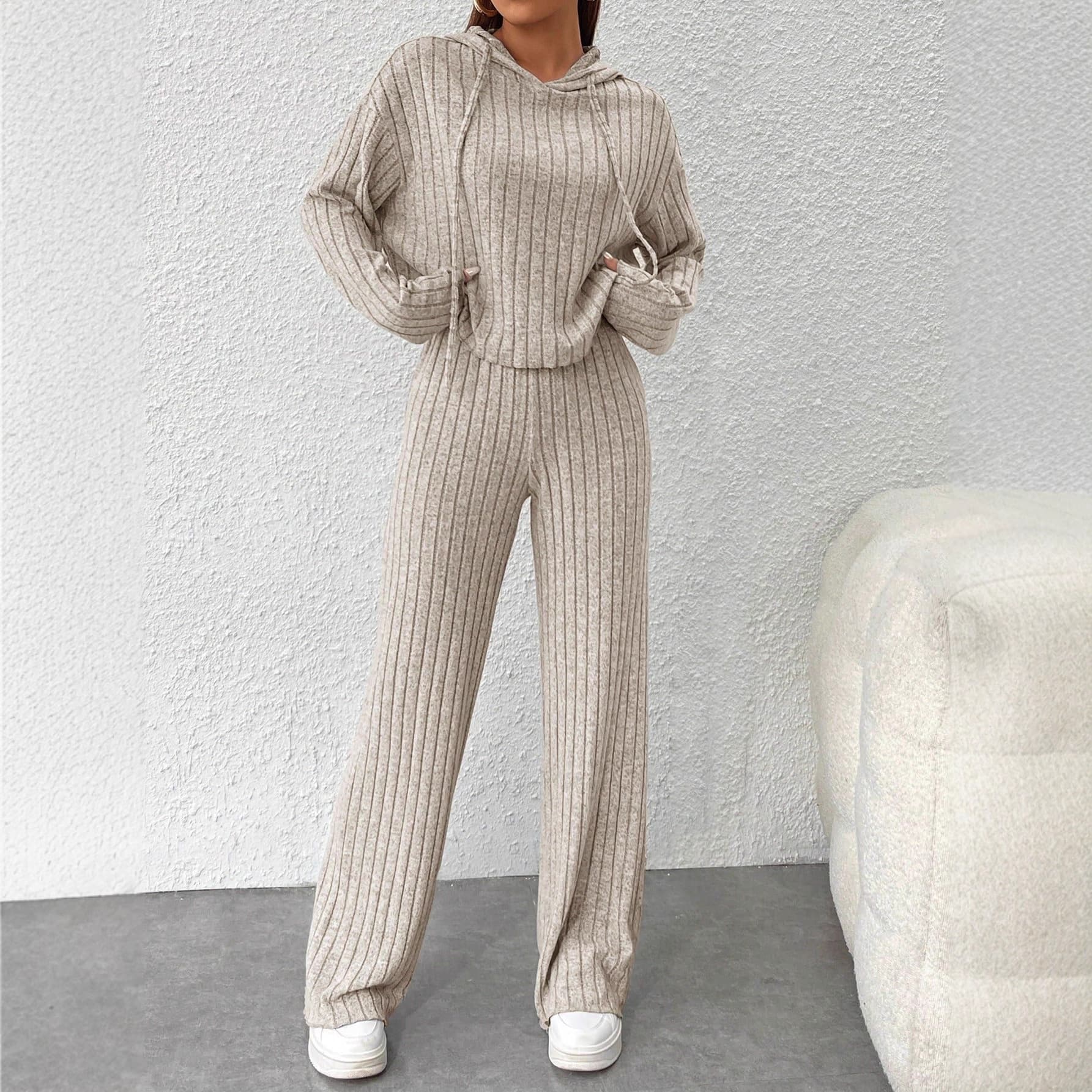 Cozy Long Hooded Knit Sweatshirt & Pants Set - Elegant Loungewear For Women, Oversized Fit, Soft Fleece Lining, Stylish Casual Outfit