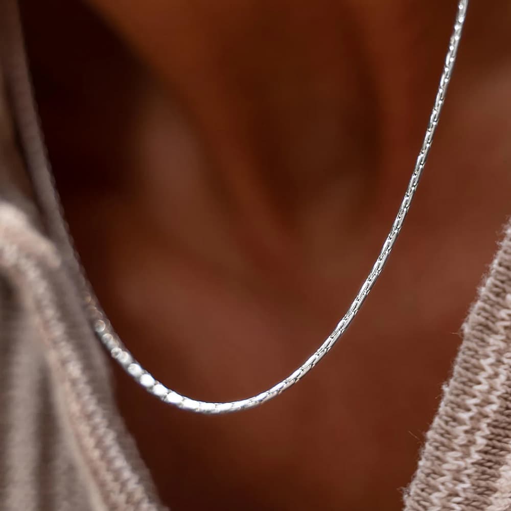 Men's Jewelry Wire Chain Necklace Fashionable Simple Solid Round Snake Necklace Batch