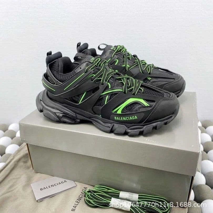 Chaussures de sport décontractées tendance, style papa, taille S, Paris Track 3.0 de troisième génération, avec éclairage LED intégré. Dispon