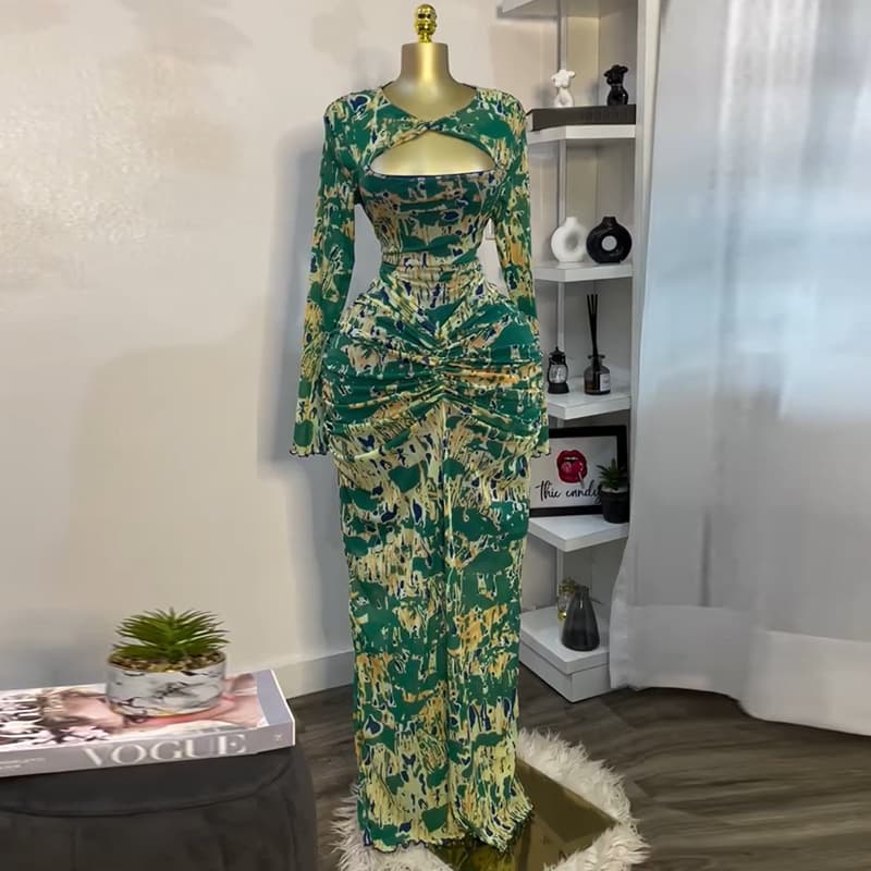 "Elegant Hollow-Out Pleated Maxi Dress – High Waisted Long Sleeve Dress For Vacation & Evening Wear (Green/Crimson, S-XXL)"