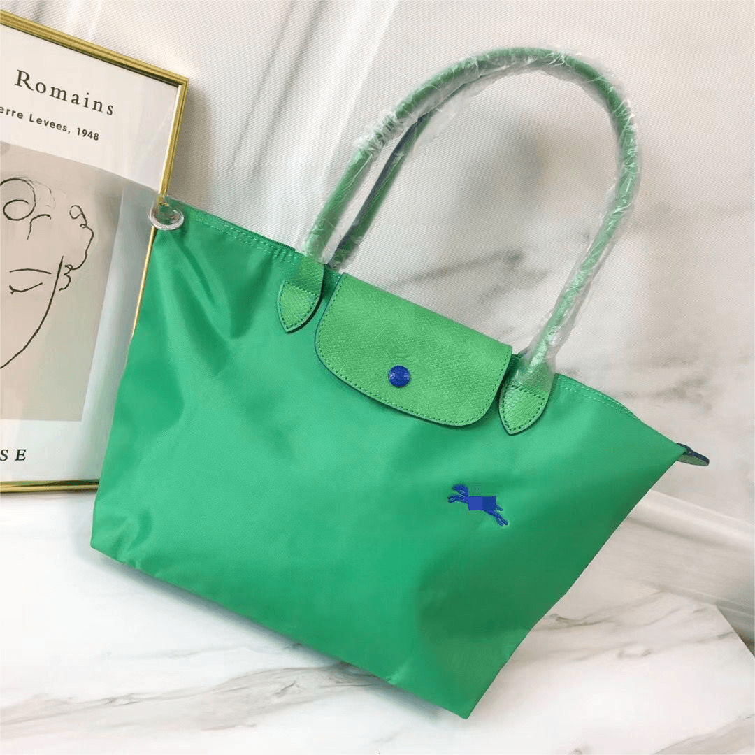 Sac à bandoulière de boulette à la mode de grande capacité fourre-tout en nylon