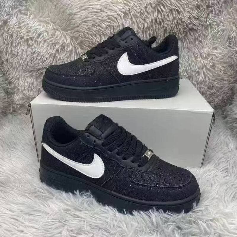 Baskets basses Nike AF1 Air Force One Starry noires et blanches, unisexes, tendance été, chaussures de sport décontractées et polyvalentes pour c